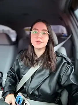 Snapshot of meow_girl chatting on November 27, 2025, 6:59 am meow girl online show from November 27, 2025, 6:59 am