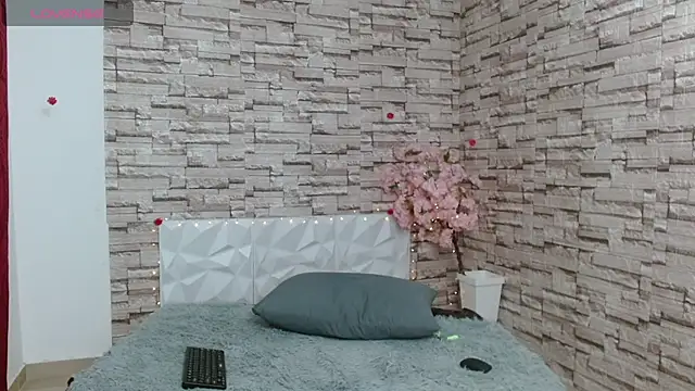 Vanse lust online show from February 26, 2025, 2:15 am