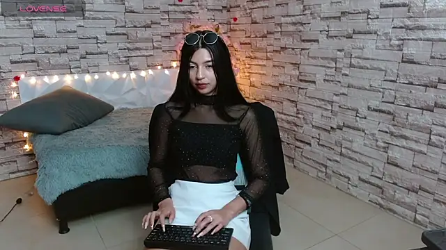 Vanse lust online show from March 8, 2025, 11:49 pm