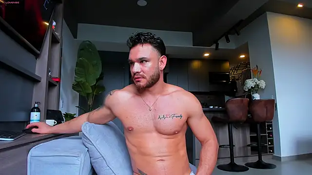 Maximo Marcelo online show from March 12, 2026, 12:55 pm