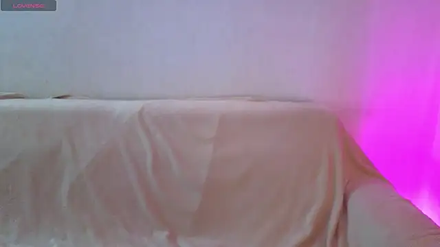 Snapshot of moonlight8_ chatting on February 26, 2025, 4:36 am moonlight8 online show from February 26, 2025, 4:36 am