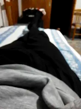 Snapshot of Ntinoslrs chatting on March 19, 2025, 8:32 pm Ntinoslrs online show from March 19, 2025, 8:32 pm
