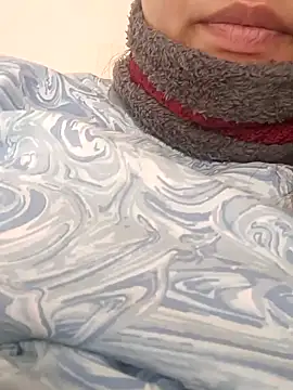 Snapshot of rituu07 chatting on December 18, 2024, 4:53 am rituu07 online show from December 18, 2024, 4:53 am