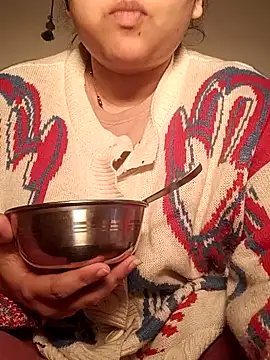 Snapshot of rituu07 chatting on January 6, 2025, 12:02 pm rituu07 online show from January 6, 2025, 12:02 pm