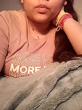 Snapshot of rituu07 chatting on January 7, 2025, 11:16 am rituu07 online show from January 7, 2025, 11:16 am