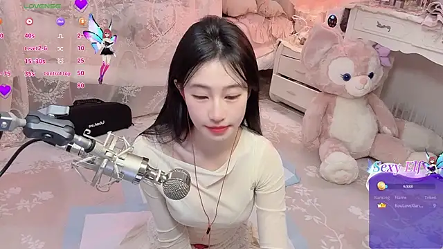 Snapshot of JennieKim_RoseannePark chatting on January 5, 2025, 11:37 am JennieKim RoseannePark online show from January 5, 2025, 11:37 am