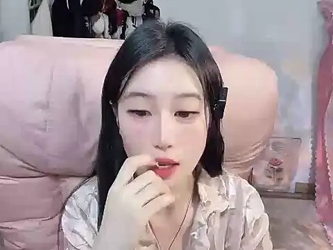 Snapshot of JennieKim_RoseannePark chatting on January 20, 2025, 8:50 pm JennieKim RoseannePark online show from January 20, 2025, 8:50 pm