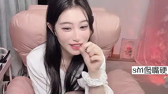 Snapshot of JennieKim_RoseannePark chatting on January 26, 2025, 10:02 pm JennieKim RoseannePark online show from January 26, 2025, 10:02 pm