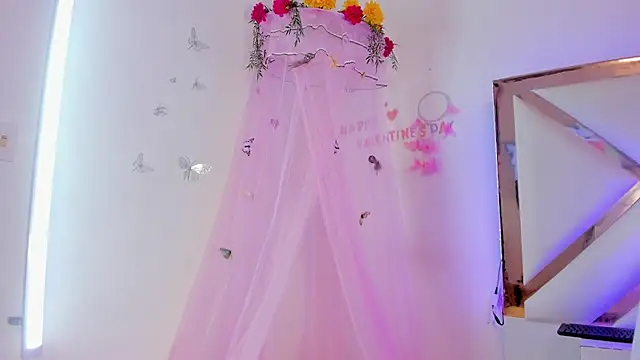 HayamiKioto online show from March 10, 2025, 1:32 pm