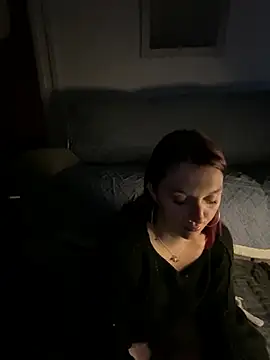 Snapshot of Stoner_BarbieXX chatting on February 20, 2025, 10:48 pm Stoner BarbieXX online show from February 20, 2025, 10:48 pm
