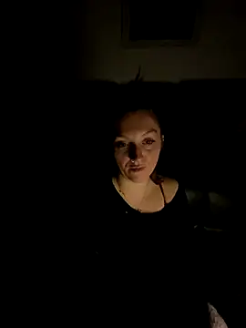 Snapshot of Stoner_BarbieXX chatting on October 10, 2025, 9:58 pm Stoner BarbieXX online show from October 10, 2025, 9:58 pm
