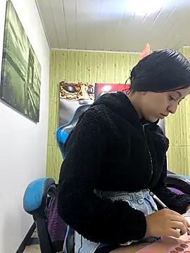 Snapshot of zoe_connor19 chatting on October 15, 2025, 7:58 pm zoe connor19 online show from October 15, 2025, 7:58 pm