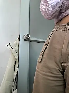 Snapshot of zoe_connor19 chatting on November 19, 2025, 8:31 pm zoe connor19 online show from November 19, 2025, 8:31 pm