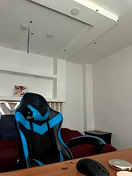 Snapshot of zoe_connor19 chatting on November 27, 2025, 7:49 pm zoe connor19 online show from November 27, 2025, 7:49 pm