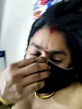 Snapshot of Tamilrojanew chatting on December 9, 2024, 9:37 pm Tamilrojanew online show from December 9, 2024, 9:37 pm