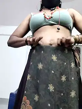 Snapshot of Tamilrojanew chatting on December 12, 2024, 8:57 am Tamilrojanew online show from December 12, 2024, 8:57 am