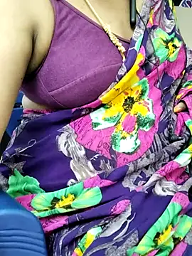 Snapshot of Tamilrojanew chatting on March 19, 2025, 6:55 pm Tamilrojanew online show from March 19, 2025, 6:55 pm