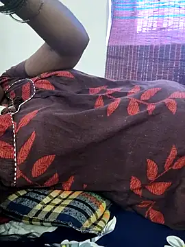 Snapshot of Tamilrojanew chatting on September 18, 2025, 6:48 am Tamilrojanew online show from September 18, 2025, 6:48 am