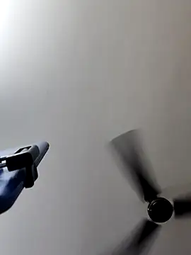 Snapshot of Tamilrojanew chatting on October 27, 2025, 7:45 am Tamilrojanew online show from October 27, 2025, 7:45 am