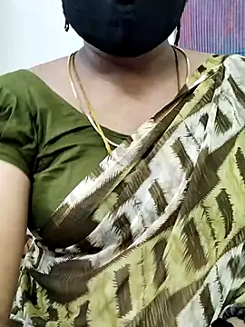 Snapshot of Tamilrojanew chatting on November 2, 2025, 3:58 pm Tamilrojanew online show from November 2, 2025, 3:58 pm