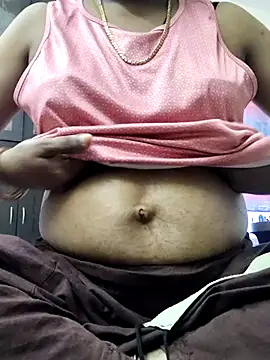 Snapshot of Tamilrojanew chatting on December 18, 2025, 7:25 am Tamilrojanew online show from December 18, 2025, 7:25 am