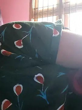 Snapshot of Tamilrojanew chatting on January 18, 2026, 8:18 am Tamilrojanew online show from January 18, 2026, 8:18 am