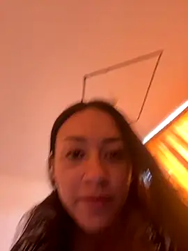 Little aphrodite online show from October 10, 2025, 6:07 pm