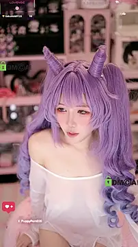 Snapshot of buluuuuuu chatting on November 17, 2025, 12:00 pm buluuuuuu online show from November 17, 2025, 12:00 pm