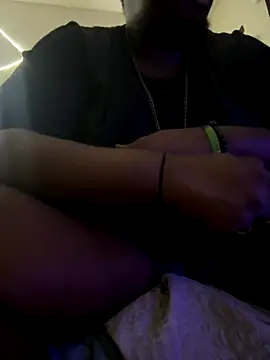 Snapshot of BigBossaNova69 chatting on November 4, 2025, 9:08 am BigBossaNova69 online show from November 4, 2025, 9:08 am