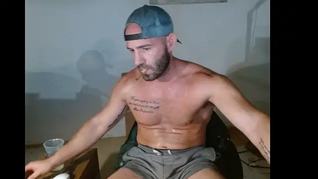 Snapshot of TheNakedPreacher chatting on December 20, 2024, 8:38 am TheNakedPreacher online show from December 20, 2024, 8:38 am