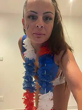 lenalux online show from June 30, 2026, 7:15 pm