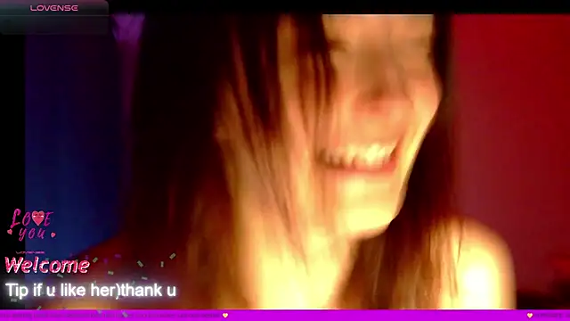 LilyXSky online show from October 5, 2025, 3:32 pm