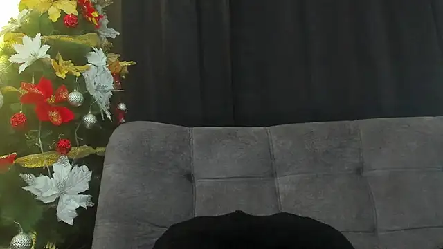 Snapshot of Zionmattis chatting on December 22, 2024, 1:12 am Zionmattis online show from December 22, 2024, 1:12 am