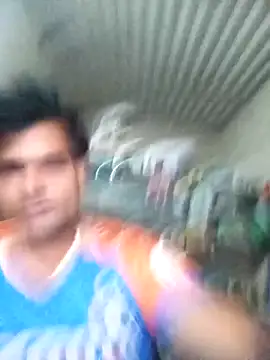 Snapshot of Priynkarani chatting on February 6, 2026, 1:14 pm Priynkarani online show from February 6, 2026, 1:14 pm