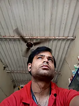 Snapshot of Priynkarani chatting on February 7, 2026, 6:17 am Priynkarani online show from February 7, 2026, 6:17 am