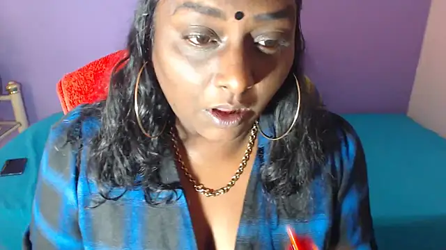 Snapshot of INDIANSIN2 chatting on June 1, 2026, 8:05 am INDIANSIN2 online show from June 1, 2026, 8:05 am