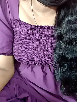 Snapshot of tamil-varshu chatting on January 12, 2025, 5:33 pm tamil-varshu online show from January 12, 2025, 5:33 pm