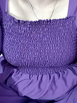 Snapshot of tamil-varshu chatting on February 16, 2025, 2:00 pm tamil-varshu online show from February 16, 2025, 2:00 pm