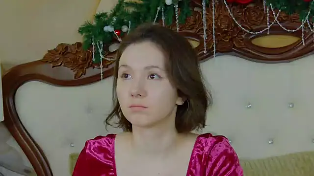 IreneRaye online show from January 8, 2025, 4:44 am