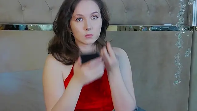 IreneRaye online show from October 6, 2025, 10:12 am