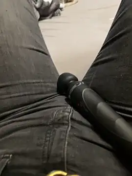 Ana-05 online show from October 30, 2025, 7:36 pm