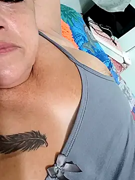 Snapshot of Zamara_milf chatting on February 5, 2026, 10:42 am Zamara milf online show from February 5, 2026, 10:42 am