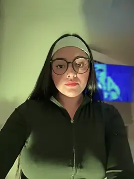 Snapshot of kenndall_21 chatting on November 11, 2025, 2:00 am kenndall 21 online show from November 11, 2025, 2:00 am