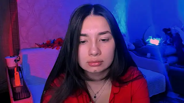 Snapshot of Swee_Alicee chatting on February 5, 2026, 6:01 pm Swee Alicee online show from February 5, 2026, 6:01 pm