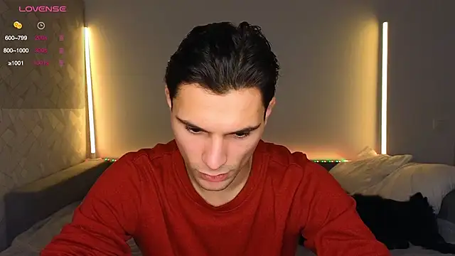 denlover1 online show from November 26, 2025, 12:39 pm