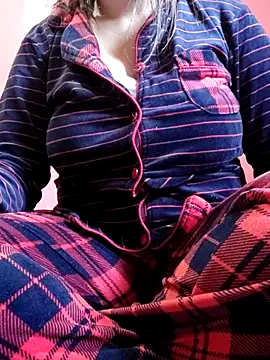 3ahhd online show from March 18, 2025, 1:09 pm