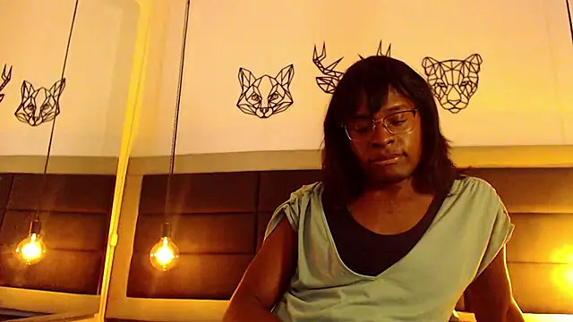 Snapshot of candy_lovee69 chatting on February 25, 2025, 10:07 pm candy lovee69 online show from February 25, 2025, 10:07 pm