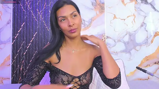 Alyson-a online show from December 18, 2025, 12:44 pm