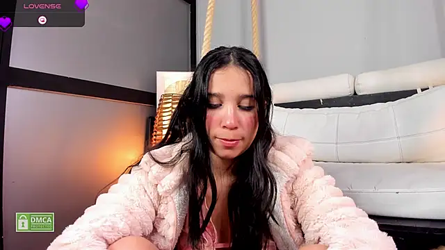 Snapshot of aisha__ chatting on January 12, 2025, 5:03 am aisha online show from January 12, 2025, 5:03 am