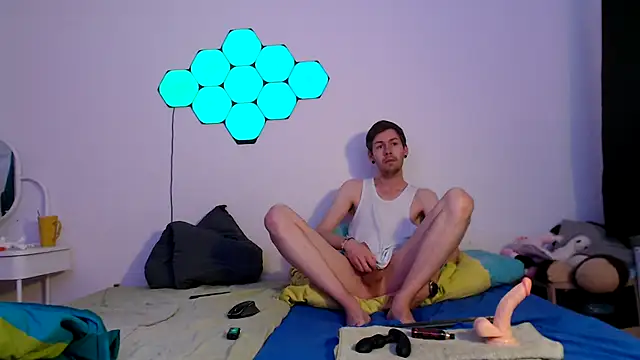 Snapshot of jonny-bisexual chatting on January 6, 2026, 8:45 pm jonny-bisexual online show from January 6, 2026, 8:45 pm